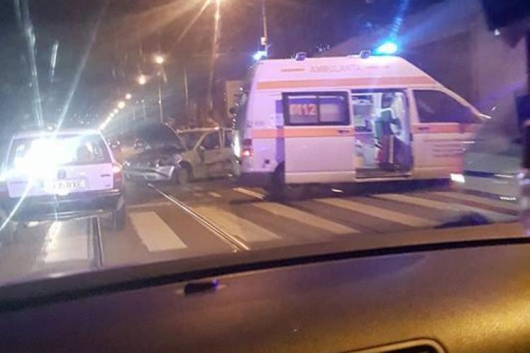  Accident pe fondul vitezei, pe Bulevardul Muncii! O șoferiță a avariat trei mașini parcate FOTO/VIDEO