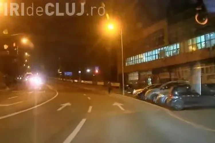Cum să NU treci la semafor! Un clujean dă cel mai bun exemplu VIDEO
