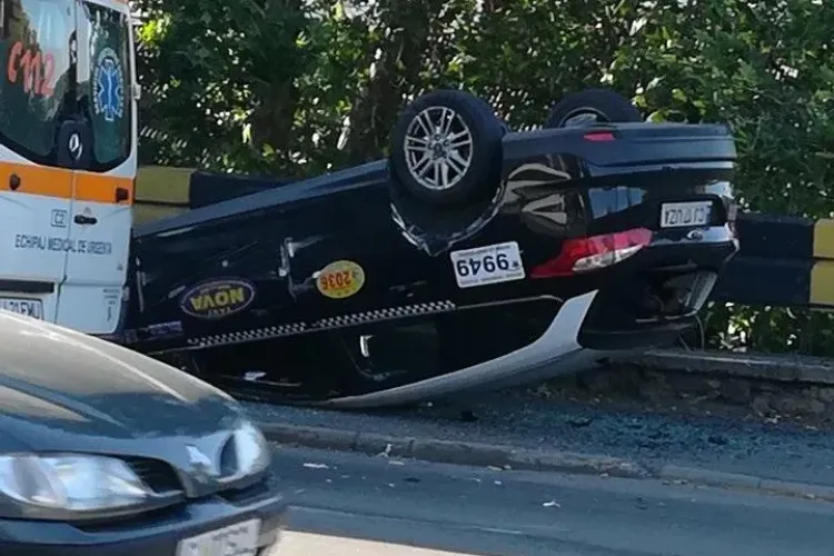 Accident la fiecare 3 -4 zile la Podul Gării: Vă rugăm să montați semafoare - FOTO