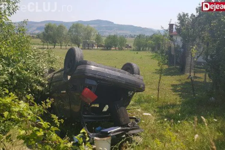 Cluj: I-a tăiat calea și a ”zburat” cu mașina de pe centură - VIDEO