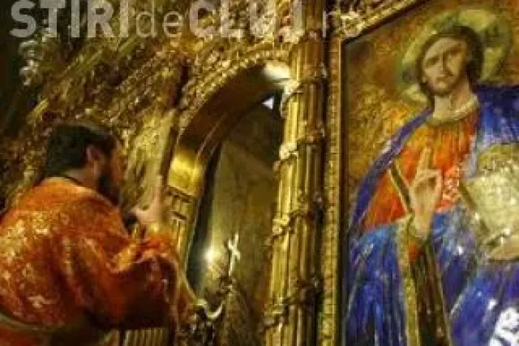 Preot din Sălaj, reținut pentru tentativă de omor. A înjunghiat un bătrân pe stradă