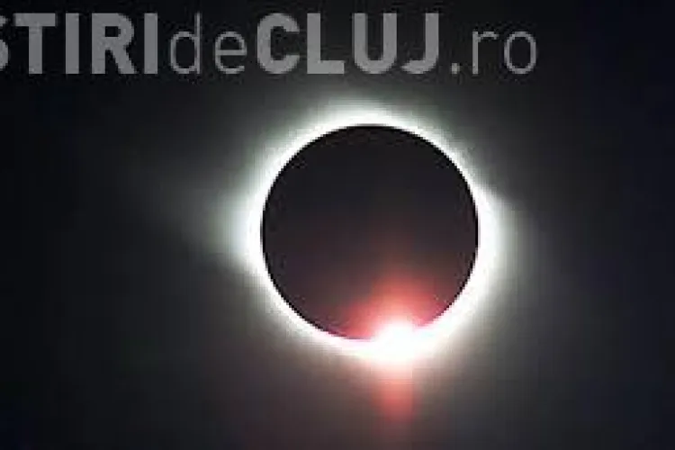 Eclipsa totala de soare 2017: Vezi momentul in care soarele a fost acoperit complet VIDEO