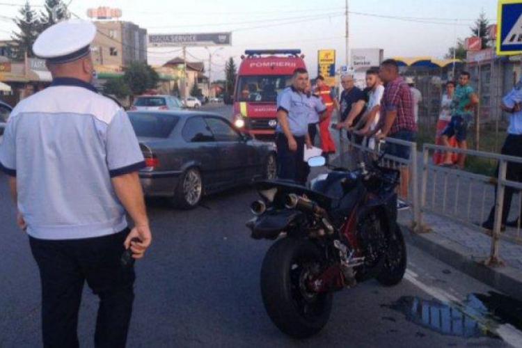 Trei romi au șicanat în trafic un motociclist, luptător K1. Ce a urmat nu le-a plăcut - VIDEO   
