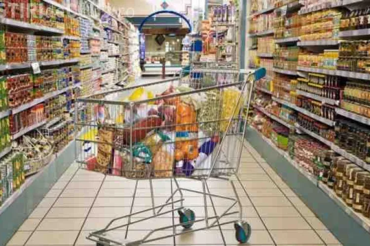 UE va investiga scandalul standardelor duble la alimente: ”Este inacceptabil”