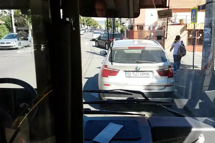 La Cluj-Napoca, se oprește încă în stațiile de autobuz - VIDEO