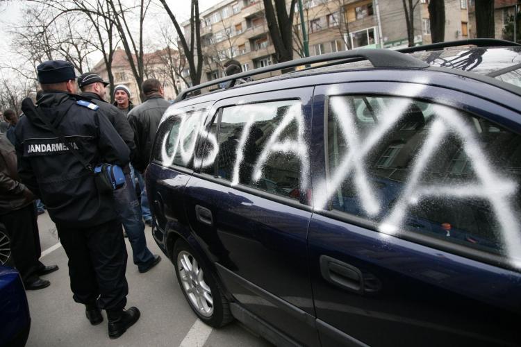Cluj: Plângere la DNA pentru recuperarea taxei auto. Vizate sunt zeci de mii de procese câștigate cu ANAF -ul