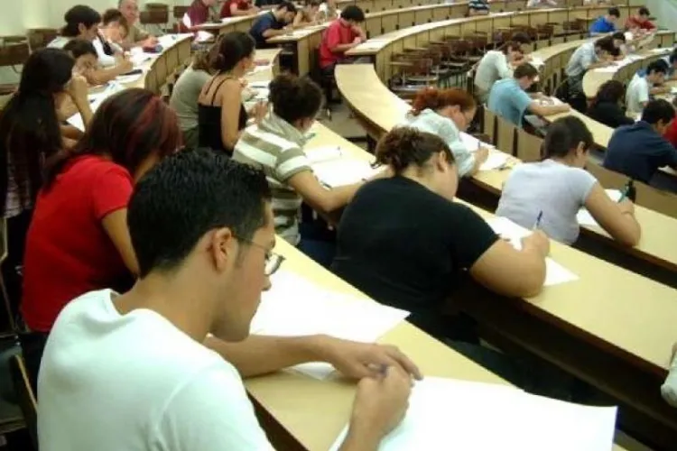 La ce Facultate din România, după absolvire, tinerii câştigă 6.000 de lei în mână, fără experienţă