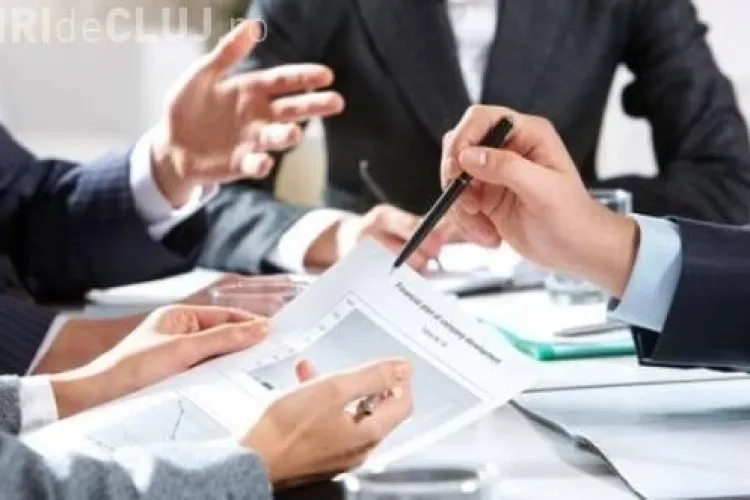 Studiu: Angajaţii dispreţuiesc locul de muncă de la vârsta de 35 de ani