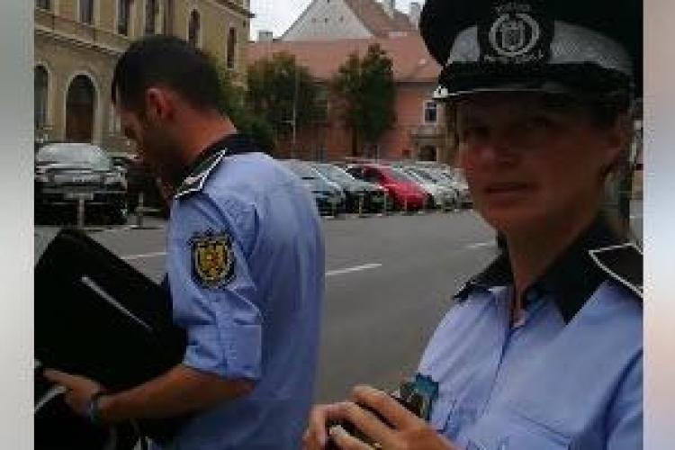 Un clujean către Polițiștii locali aflați la ”datorie”: Faceți poze și mașinii de Poliție de pe trecerea de pietoni - VIDEO