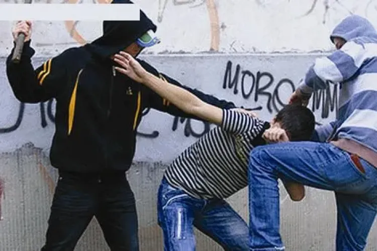 Agresorii tânărului din Mărăști, prinși de polițiștii de la Investigații Criminale