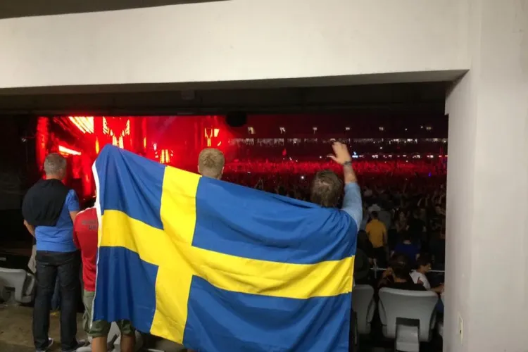 O clujeancă despre străinii de la Untold: ”Mergeți la voi acasă și lăsați-ne în țărănimea noastră”