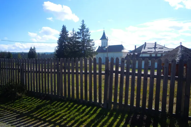 Cluj: Au fost finalizate lucrările de asfaltare pe drumul județean Râșca - Beliș