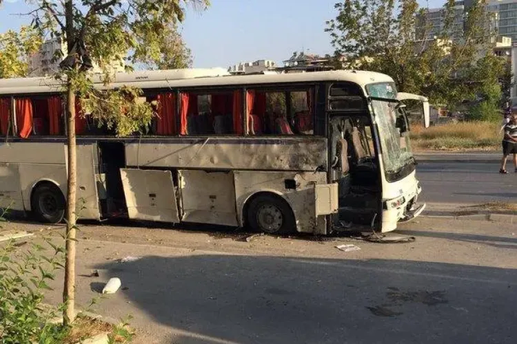 Explozie puternică în Izmir. O bombă a rănit mai multe persoane