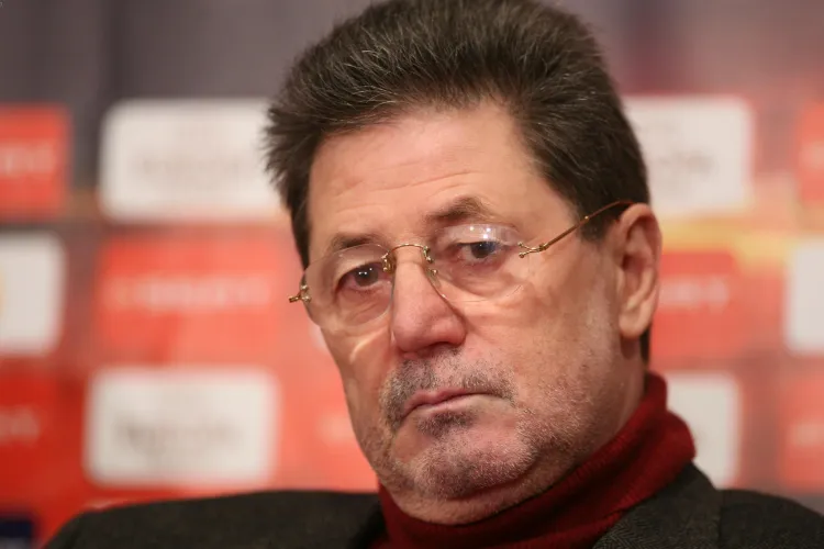 Cornel Dinu îl distruge pe Daum: E plătit cu 50.000 de euro pe lună. Proștii de noi