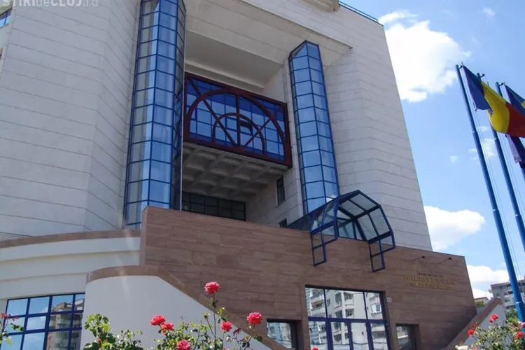 Nocturna Bibliotecilor, la Cluj, în acest weekend.Vezi cum poți să îți petreci seara la bibliotecă