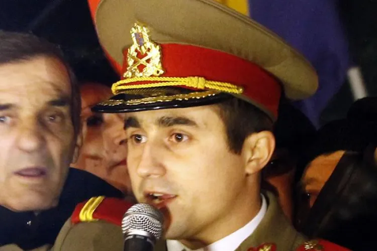 Cluj: Locotenentul Alexandru Gheorghe, protestatarul din 2012, a demisionat din Armată. Îl hărțuiau superiorii