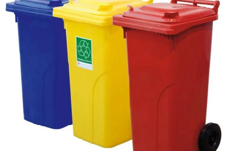 Model de colectare a deșeurilor, unic în România. Vor fi pubele cu cipuri şi se va plăti cât se aruncă la gunoi