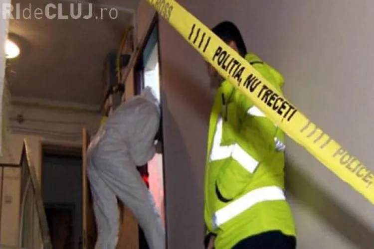CLUJ: Bărbat găsit mort în propria locuință din turda. Nimeni nu îl mai văzuse de două săptămâni