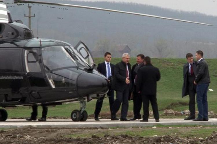 Dragnea s-a dus la Ţebea cu elicopterul: ”L-am plătit eu”. A evitat traficul infernal 