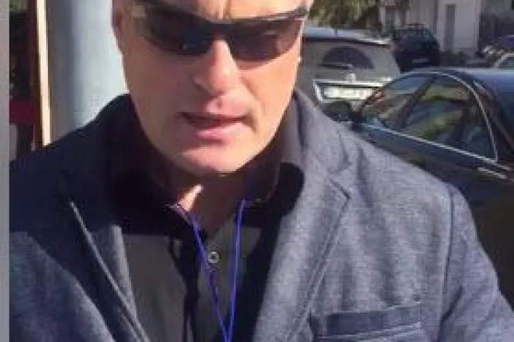 Boxerul clujean Călin Mărincuș a făcut scandal la un eveniment LADO unde se discuta problema migrației - VIDEO