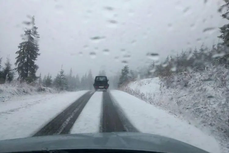 Prima ninsoare din Cluj, în 2017. La Mărișel e un peisaj de poveste - VIDEO