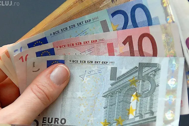 Cât va fi euro în decembrie