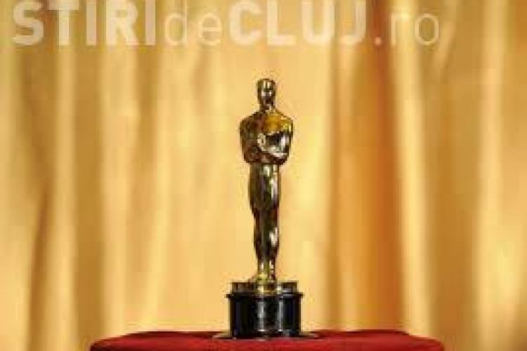 Un actor cu două premii Oscar câștigate a recunoscut că este gay, după ce a fost acuzat că i-a făcut avansuri sexuale unui adolescent
