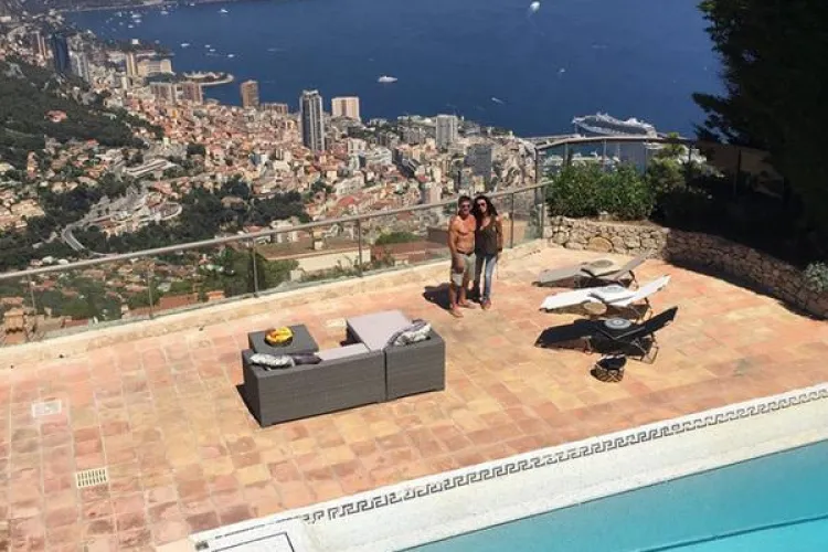 Cum arată vila în care locuiesc Mihaela Rădulescu şi Felix Baumgartner - FOTO