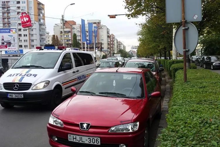 Permise suspendate pe Dorobanților, la trecerea de pietoni. Sunt șoferii vânați? - VIDEO