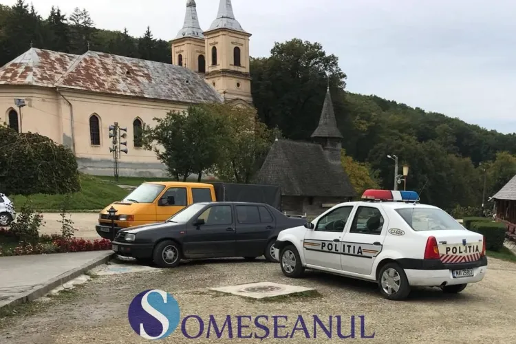 Proiectil neexplodat, descoperit la Mănăstirea Nicula! Va fi detonat de pirotehniști FOTO