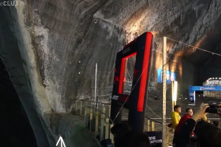 Cursă de drone la Cluj, în weekend. Cei mai buni piloți se întrec prin Salina Turda