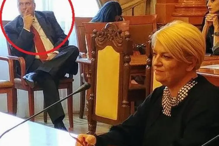 Romeo Couți trage sfori la București pentru ca Doina Gradea să-l repună șef la TVR Cluj