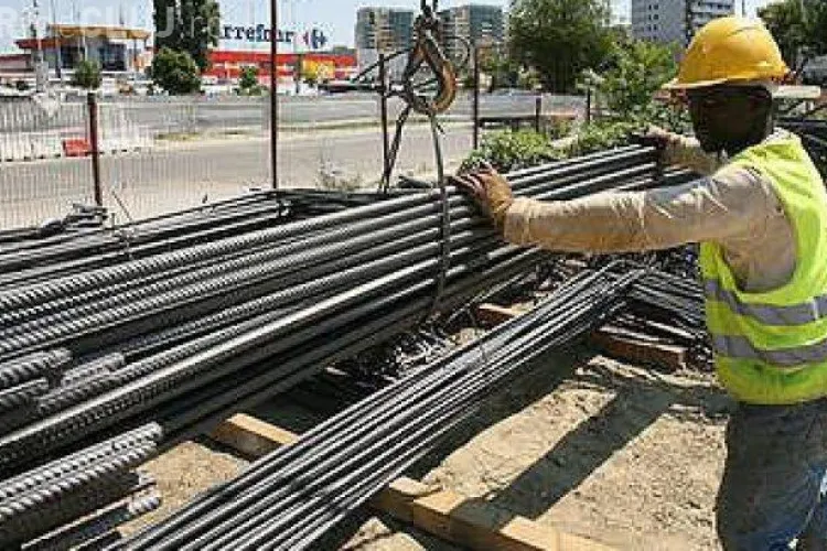 Guvernul permite ca, în 2018, să fie aduși 7.000 de muncitori din țări exotice