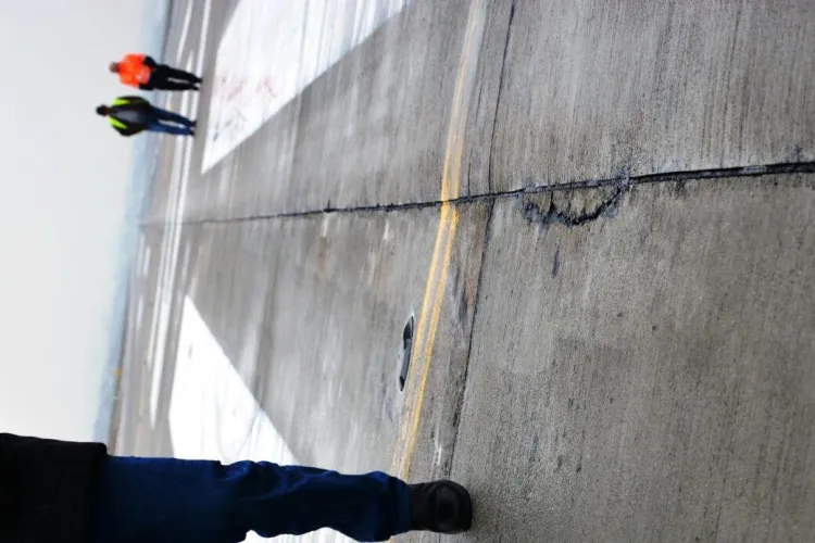 CJ Cluj susține că pista de la Aeroport are probleme. SC Napoca se apăra: totul e la standard