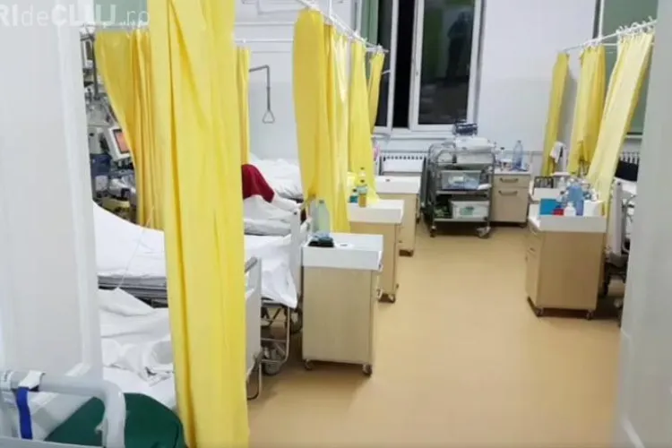 Cluj: Cum supraviețuiesc ”deținuții” intubați de la Chirurgie II. Totul e înghesuit în 30 de metri pătrați - VIDEO