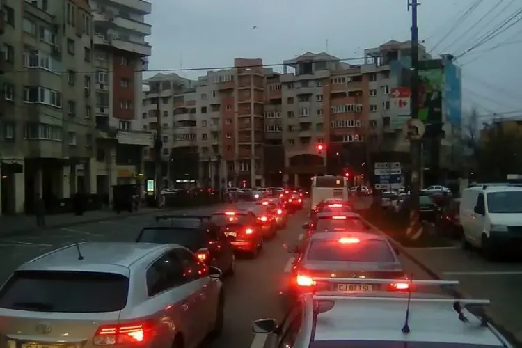 Coșmar în trafic în Gheorgheni! Brâncuși și Titulescu noile puncte fierbinți - FOTO