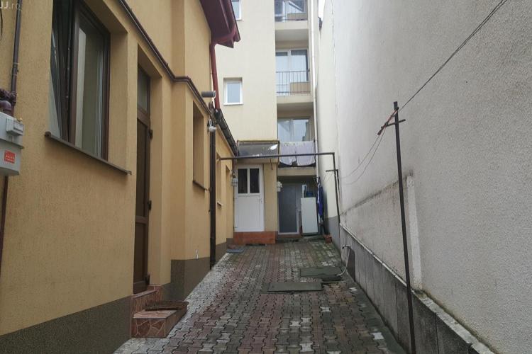 Cluj: Chiriaș scos cu ranga din casă. Polițiștii au intervenit, dar se grăbeau: Suntem un echipaj pe două cartiere