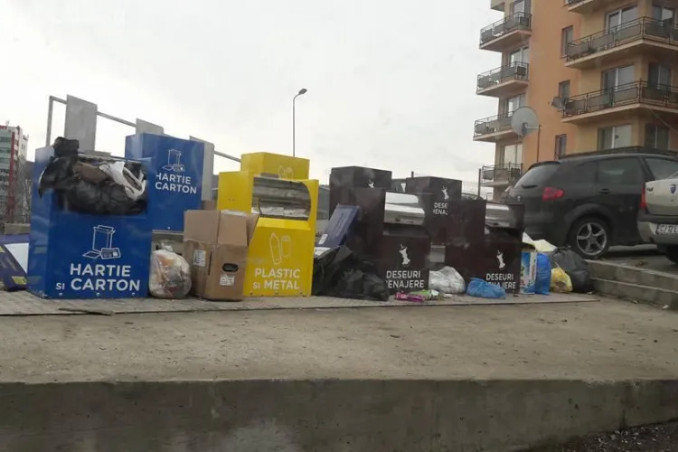 Cluj: Cum arată pubelele îngropate pentru colectare selectivă - FOTO