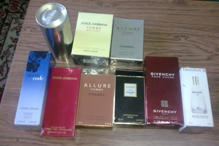 Cluj-Napoca: Prinşi de jandarmi cu produse contrafăcute