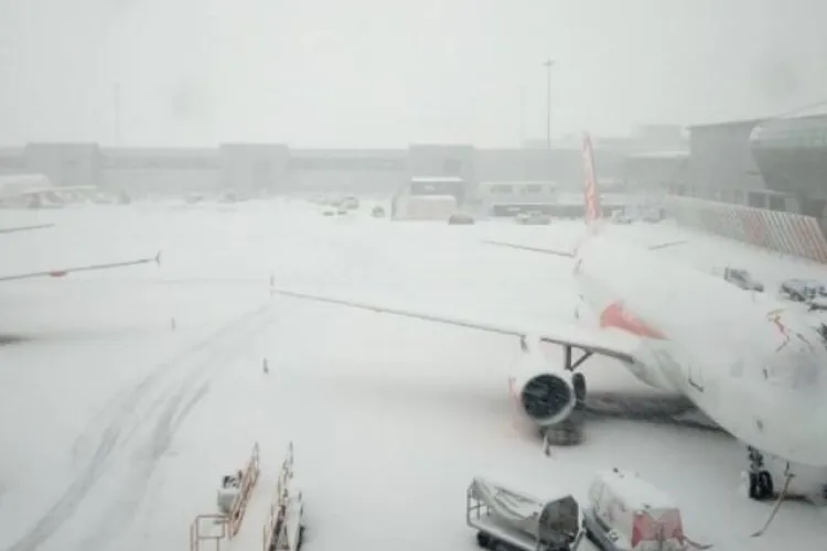 Zbor Londra - Cluj-Napoca a decolat cu o întârziere de peste 28 de ore