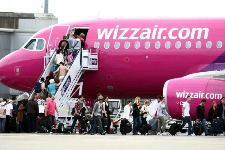 Wizz Air a pierdut toate bagajele zborului Londra - Cluj-Napoca / UPDATE: Wizz Air își cere scuze