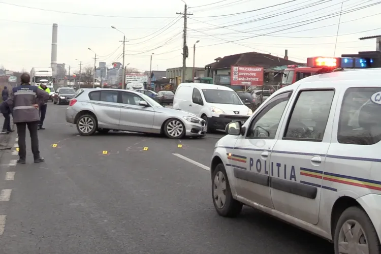 CLUJ: Accident între un BMW și un Audi, la Dej. O femeie a fost rănită VIDEO
