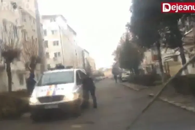 CLUJ: Descindere într-un dosar privind traficul de droguri la DEJ FOTO