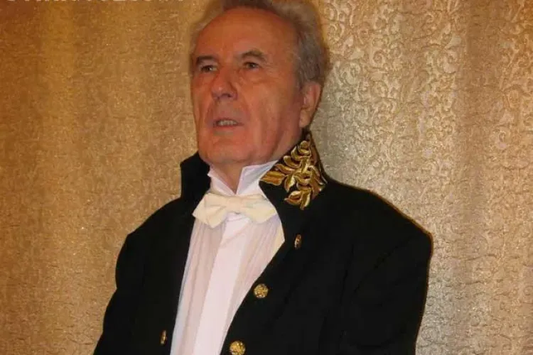 A murit istoricul și academicianul Nicolae Edroiu. A fost găsit în mașină, în fața Academiei