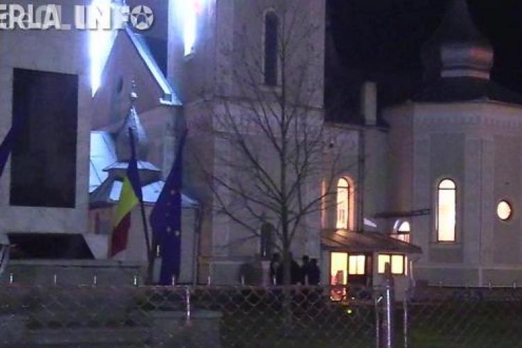 Spargere la biserică în Iclod. Hoții au fugit cu o icoană VIDEO