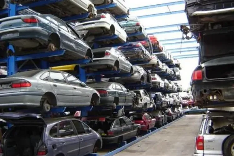 Achiziția pieselor auto din dezmembrări