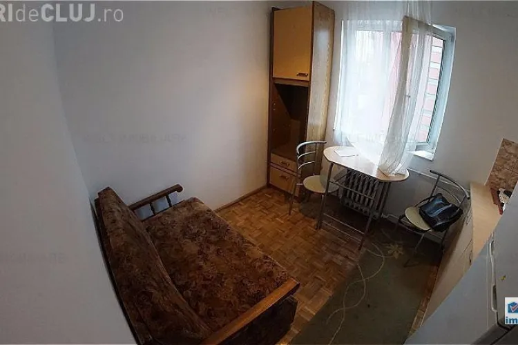 Bătaie de joc la Cluj! Garsonieră de 11 mp = 21.000 de euro - FOTO