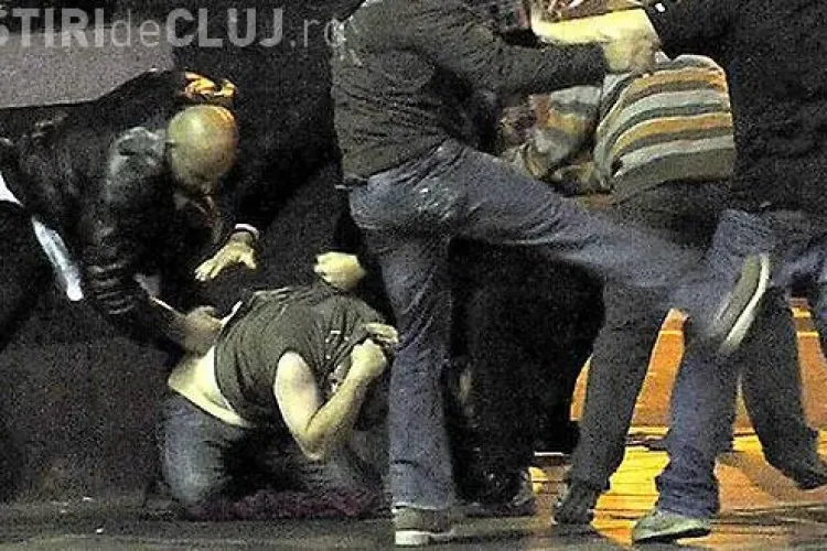 Clujean bătut în Parcul Central de trei romi. L-au abordat cu ”Nu ai o țigară?”