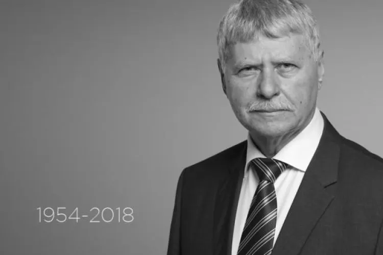 A murit Verestoy Attila, senator UDMR din 1990 și până acum