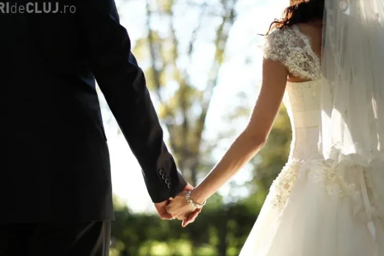 Biserica interzice filmările în biserici, la nunți